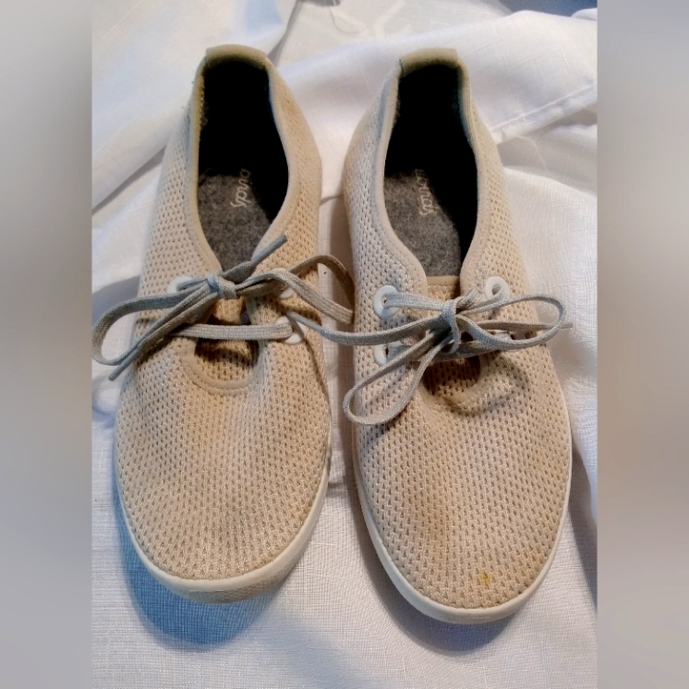 Allbirds Tree Skippers Kaikoura Stone Lace Up Shoes